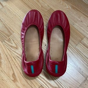 Red tieks flat